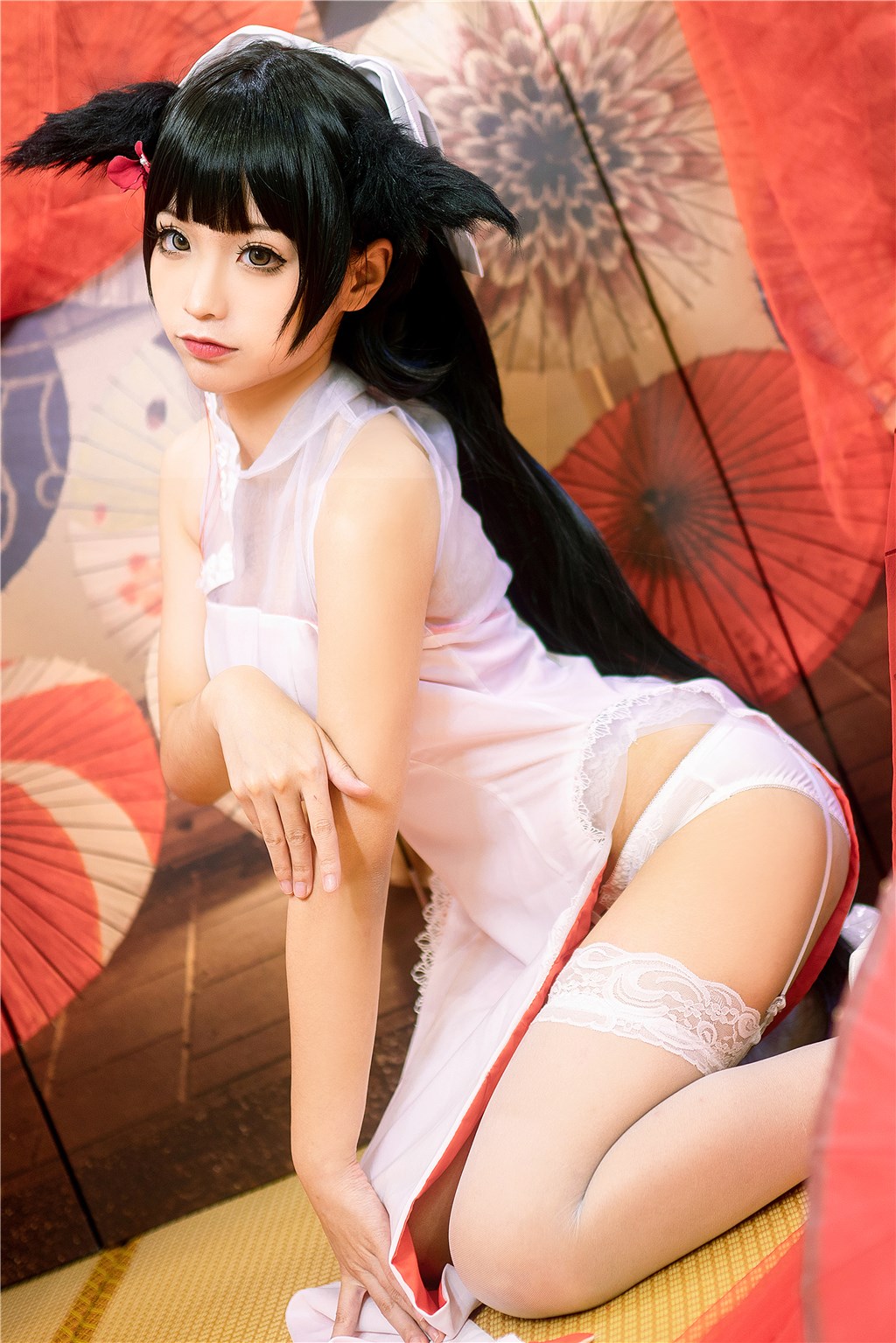 撕裂伪装：明星夜店风流韵事纷呈，真相曝光引爆舆论